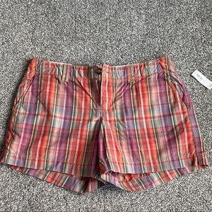 Old navy plaid shorts